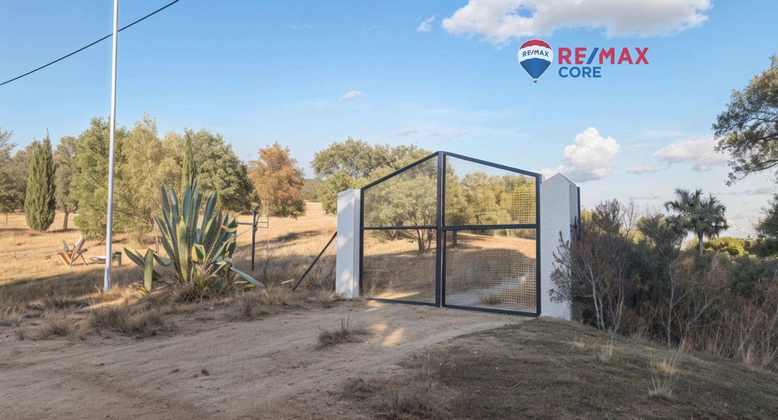 Mark till salu i Badajoz stad - 98 000 € (Ref: 9349555)