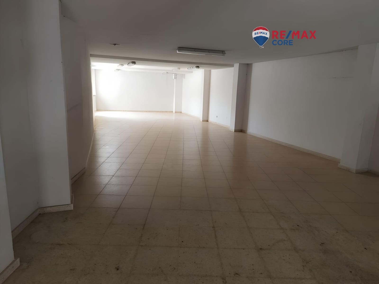 Kommersiell till salu i Badajoz stad - 159 500 € (Ref: 9349556)