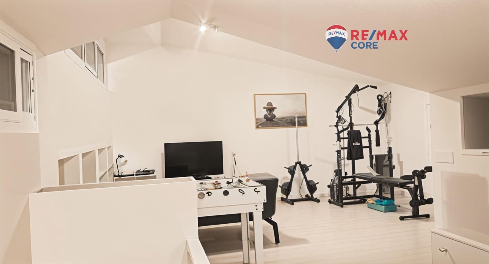 4 quarto Moradia em Banda para venda em Badajoz cidade com garagem - 348 000 € (Ref: 9374047)