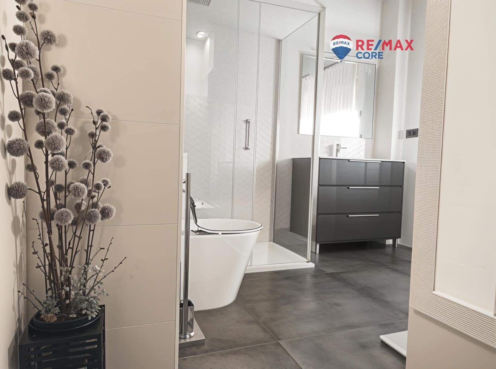 4 quarto Moradia em Banda para venda em Badajoz cidade com garagem - 348 000 € (Ref: 9374047)