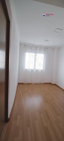 2 slaapkamer Flat te koop in La Estación, Badajoz stad - € 138.500 (Ref: 9374048)
