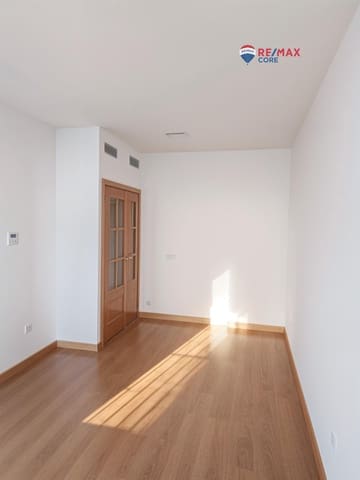 2 slaapkamer Flat te koop in La Estación, Badajoz stad - € 138.500 (Ref: 9374048)