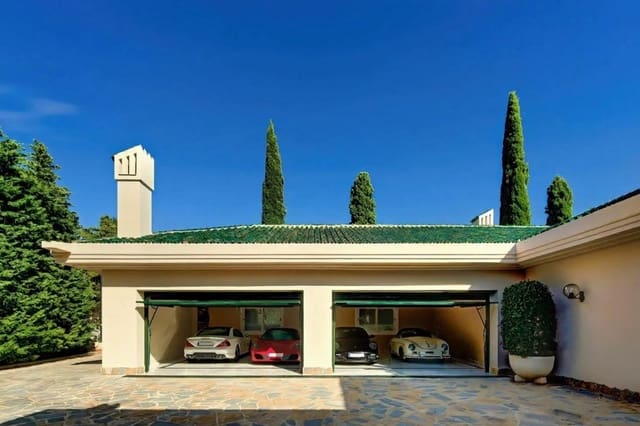 10 sypialnia Willa na sprzedaż w Río Real, Marbella z basenem garażem - 10 000 000 € (Ref: 9375339)