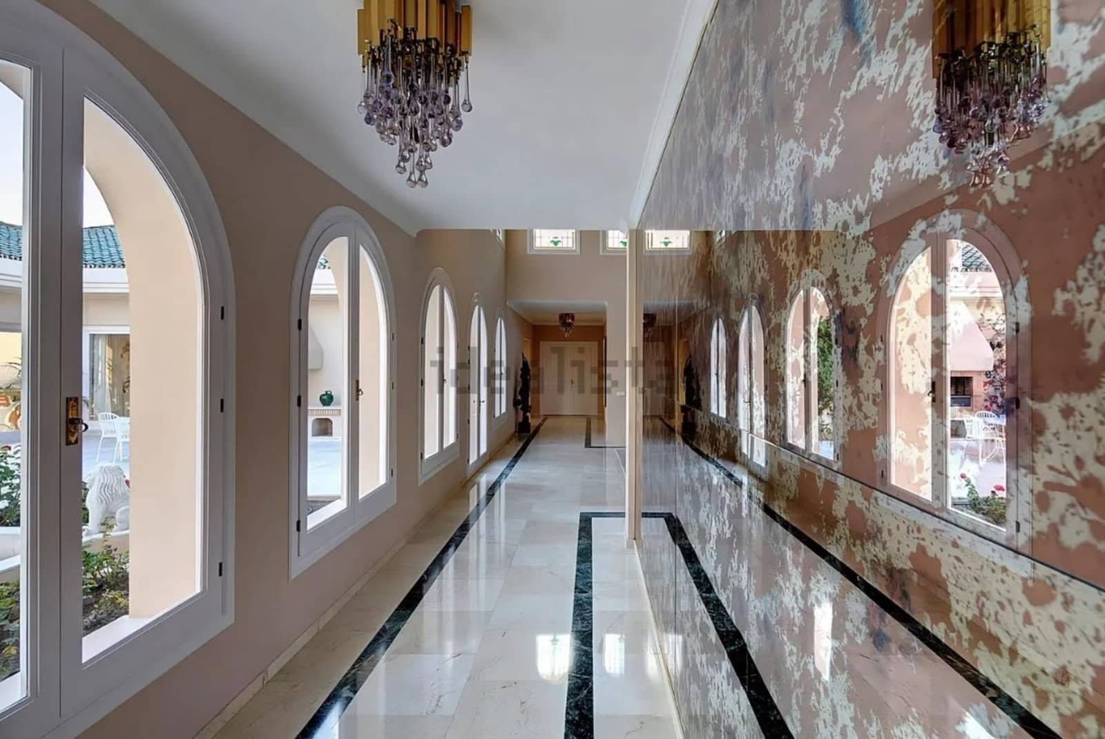 10 quarto Moradia para venda em Rio Real com piscina garagem - 10 000 000 € (Ref: 9375339)