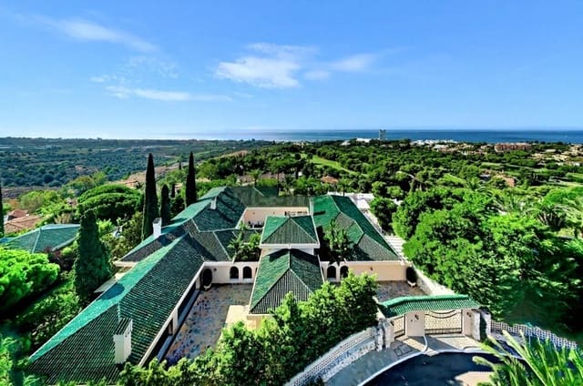 10 sypialnia Willa na sprzedaż w Río Real, Marbella z basenem garażem - 10 000 000 € (Ref: 9375339)