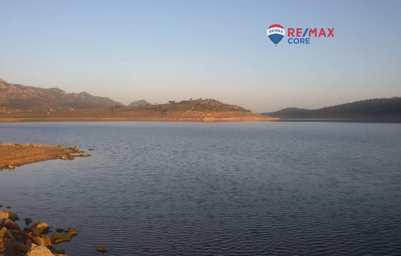 Grunde uden byggetilladelser til salg i Alange - € 339.900 (Ref: 9376772)