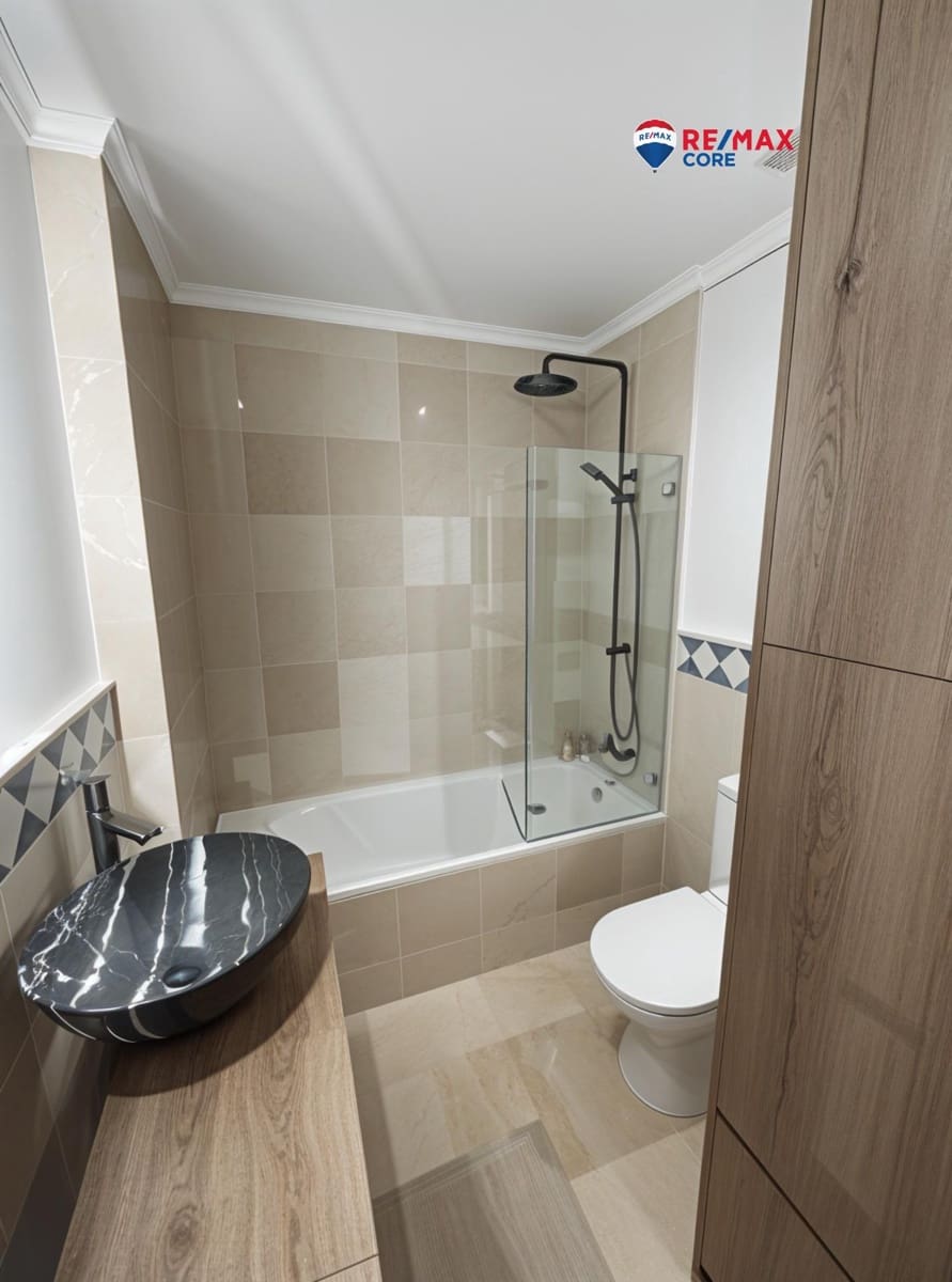 Piso de 3 habitaciones en Nueva Andalucia en venta con piscina - 469.000 € (Ref: 9393297)