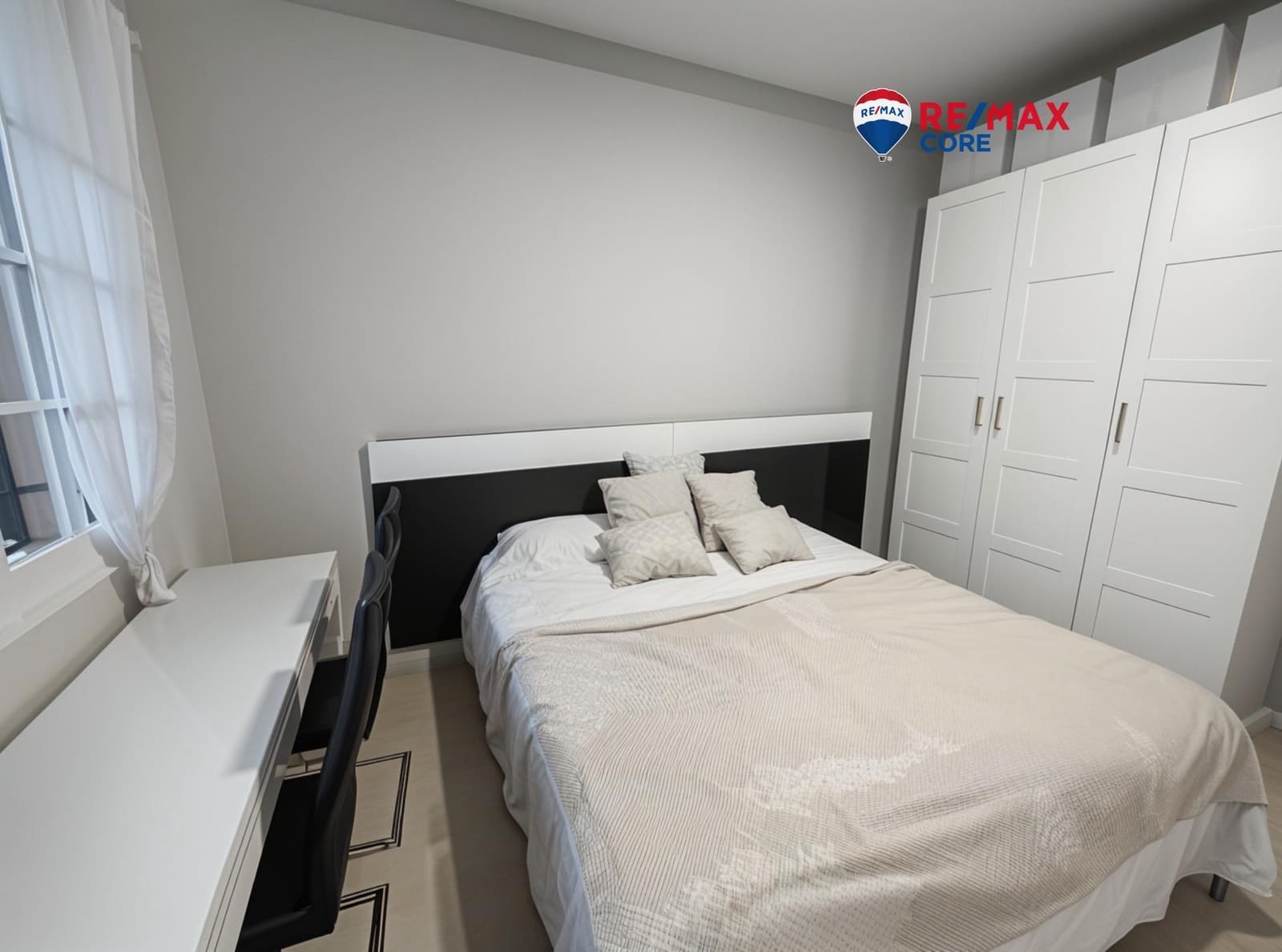 Piso de 3 habitaciones en Nueva Andalucia en venta con piscina - 469.000 € (Ref: 9393297)