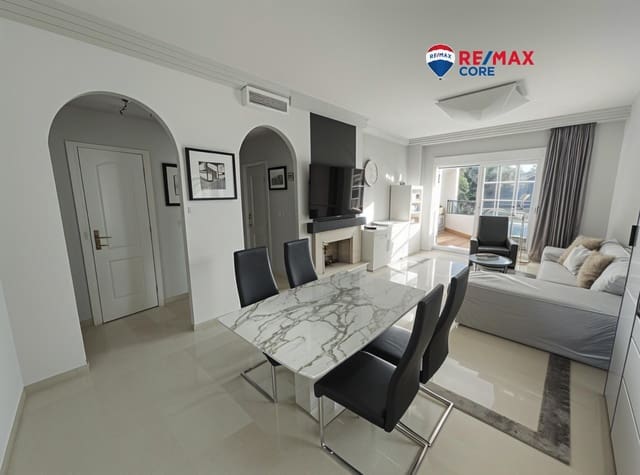 3 soveværelse Lejlighed til salg i Nueva Andalucia, Marbella med swimmingpool - € 469.000 (Ref: 9393297)