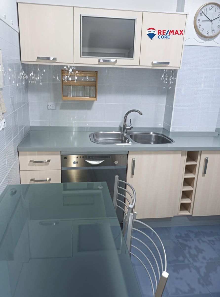 4 bedroom Flat for sale in El Puerto de Santa Maria - € 250,000 (Ref: 9393930)