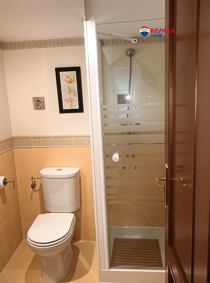 4 bedroom Flat for sale in El Puerto de Santa Maria - € 250,000 (Ref: 9393930)