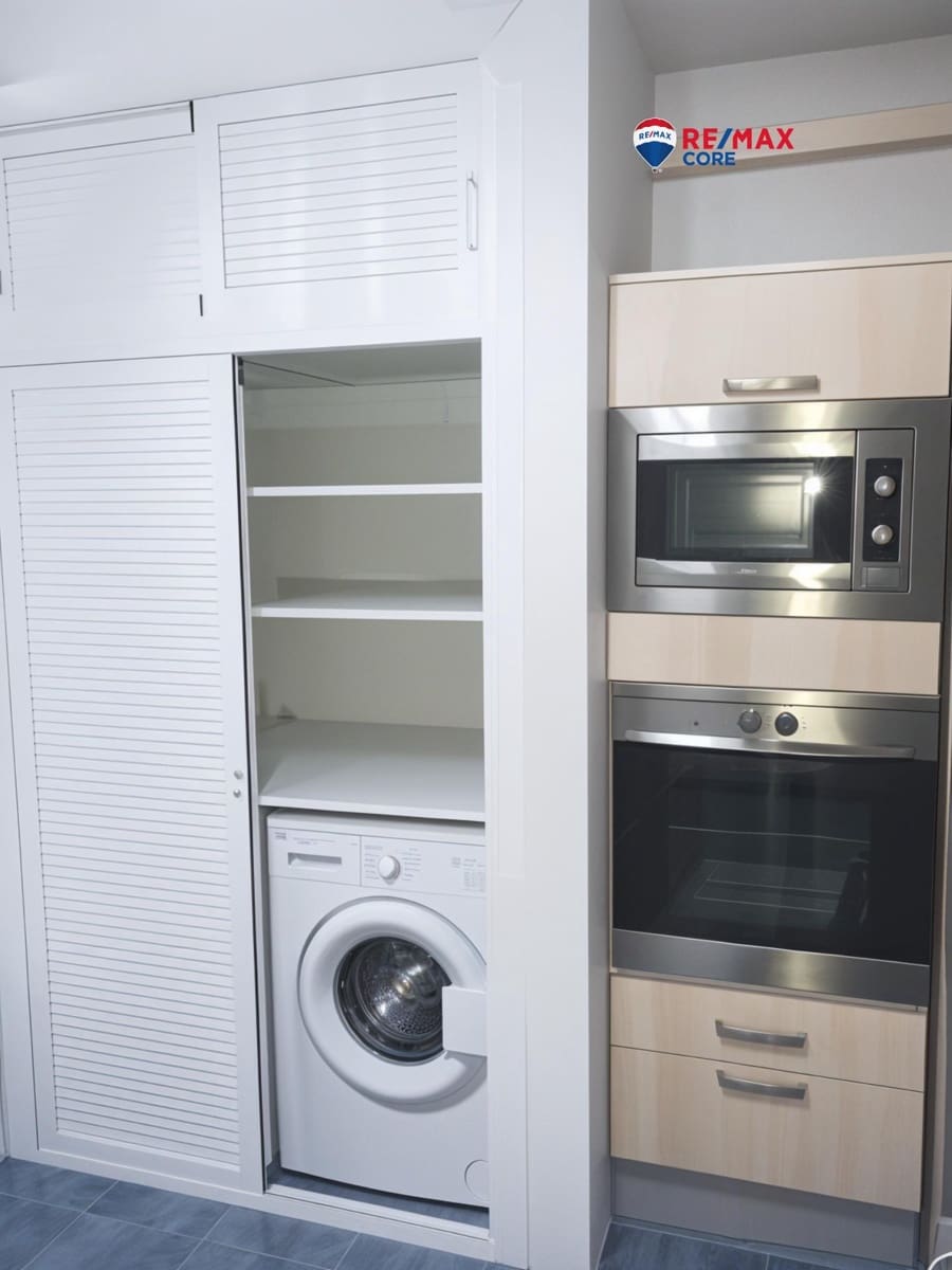 4 bedroom Flat for sale in El Puerto de Santa Maria - € 250,000 (Ref: 9393930)