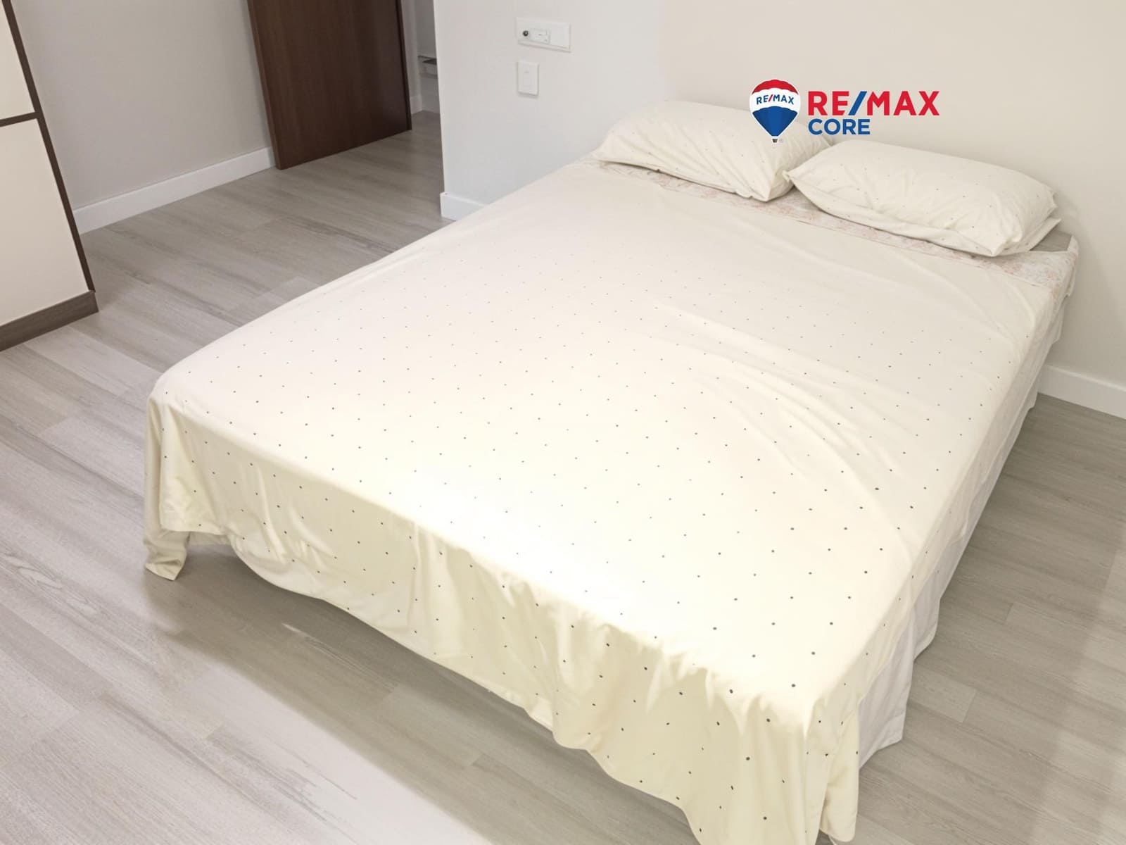 4 bedroom Flat for sale in El Puerto de Santa Maria - € 250,000 (Ref: 9393930)