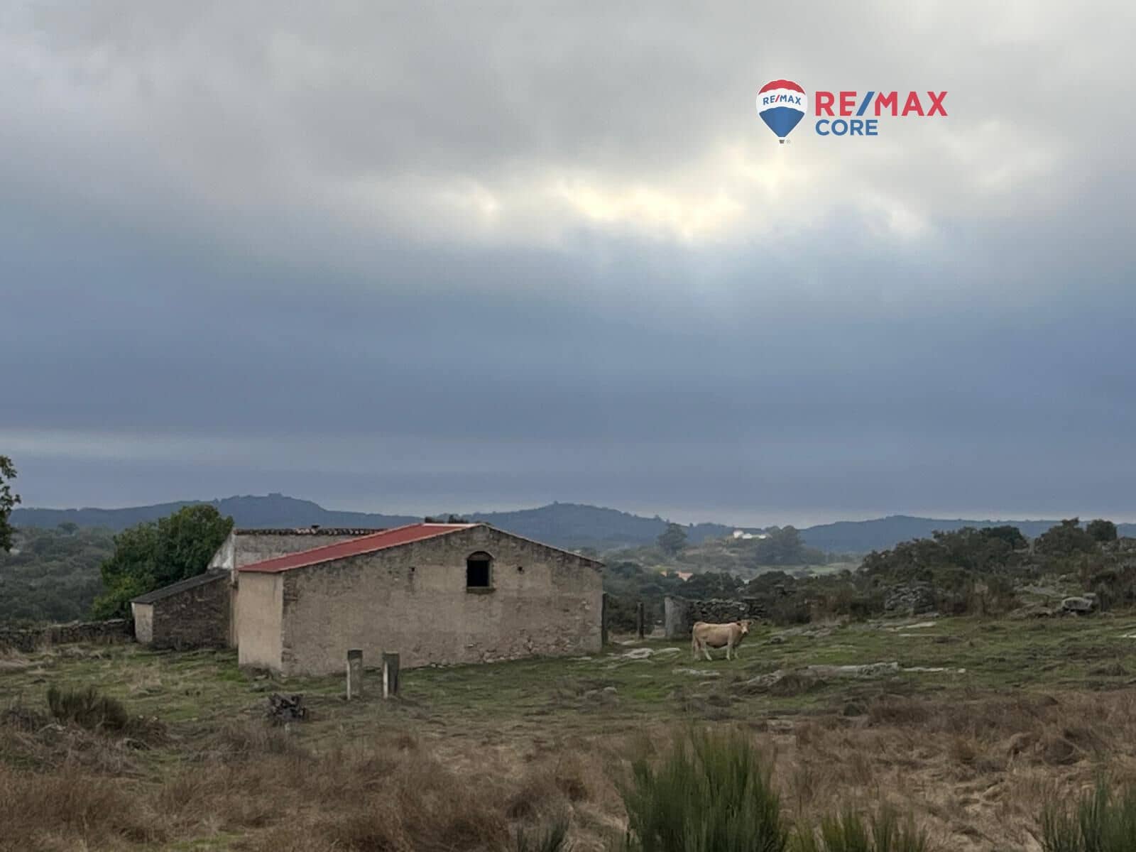 Ubebygd land til salgs i Valencia de Alcantara - € 192 000 (Ref: 9401047)