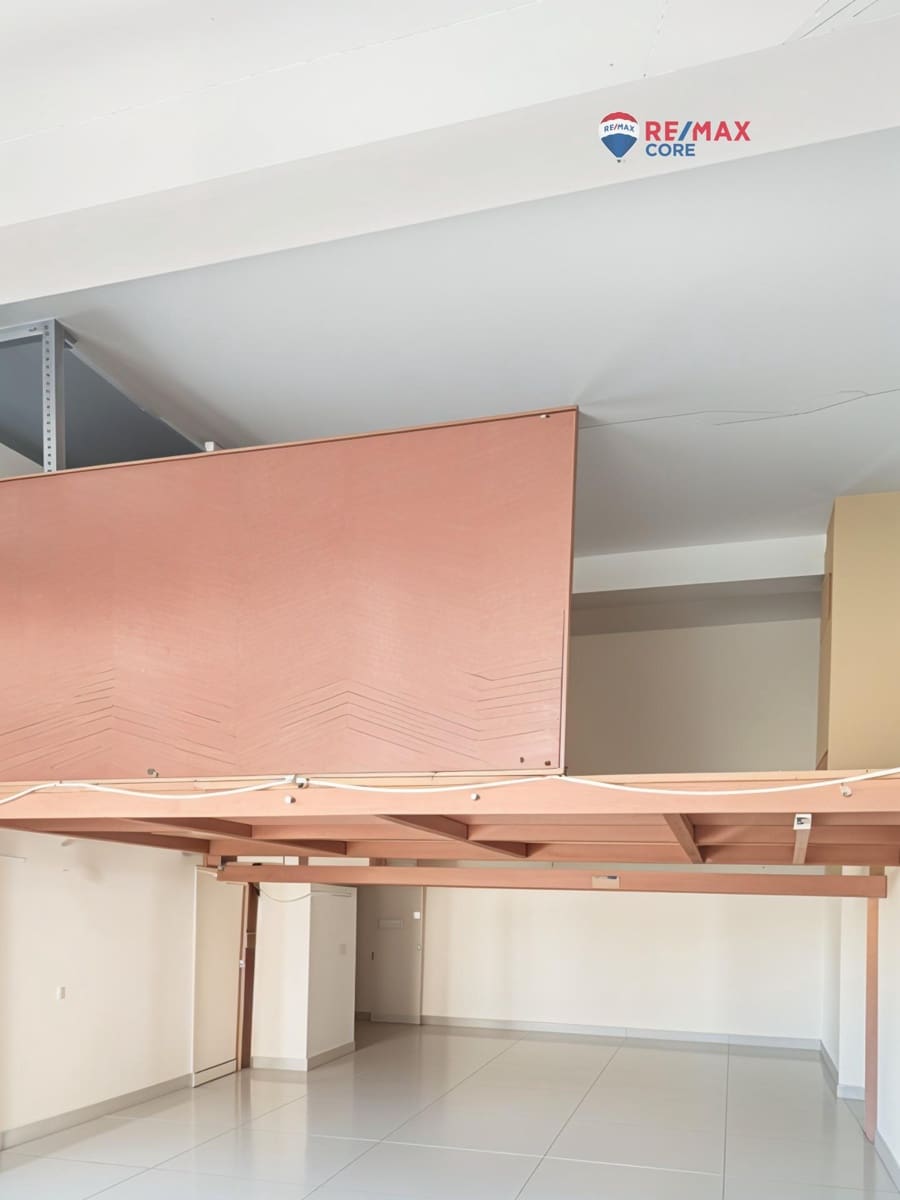 Garasje til salgs i Badajoz by - € 63 500 (Ref: 9401048)