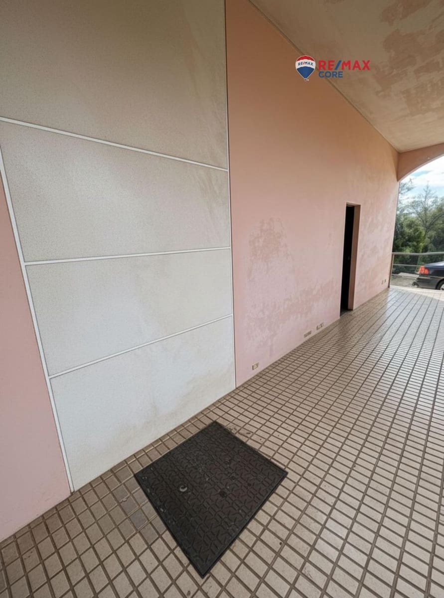 Commercial for sale in Caceres city - € 15,000 (Ref: 9419763)