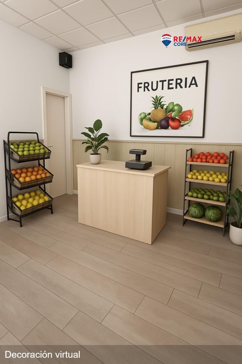 Kommersiell til salgs i Caceres by - € 70 000 (Ref: 9424449)