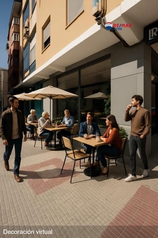 Commercial for sale in Cáceres city - € 70,000 (Ref: 9424449)