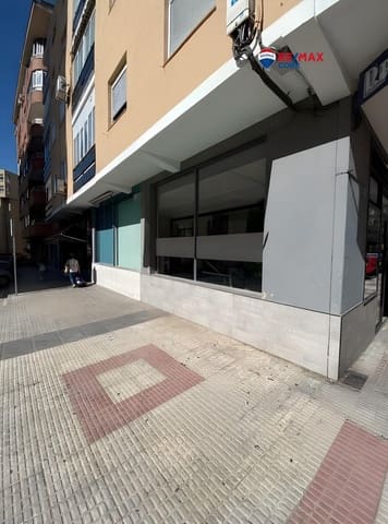Commercial for sale in Cáceres city - € 70,000 (Ref: 9424449)