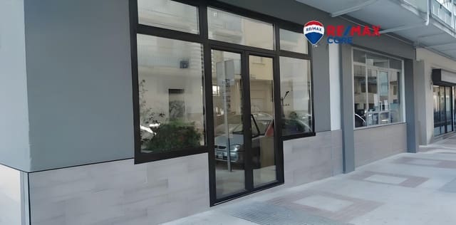 Commercial for sale in Cáceres city - € 70,000 (Ref: 9424449)