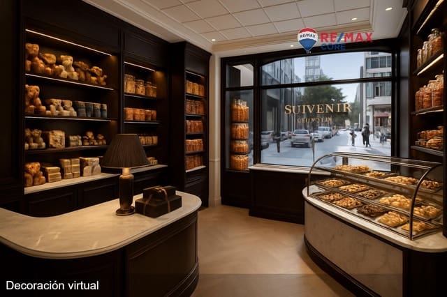 Commercial for sale in Cáceres city - € 70,000 (Ref: 9424449)