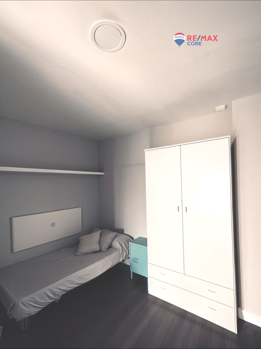 2 makuuhuone Omakotitalo myytävänä paikassa Caceres kaupunki - 95 000 € (Ref: 9431075)