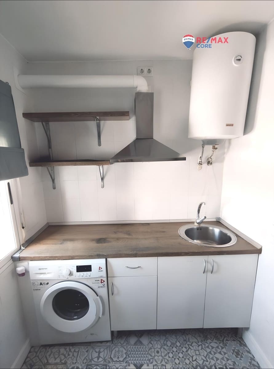 2 makuuhuone Omakotitalo myytävänä paikassa Caceres kaupunki - 95 000 € (Ref: 9431075)