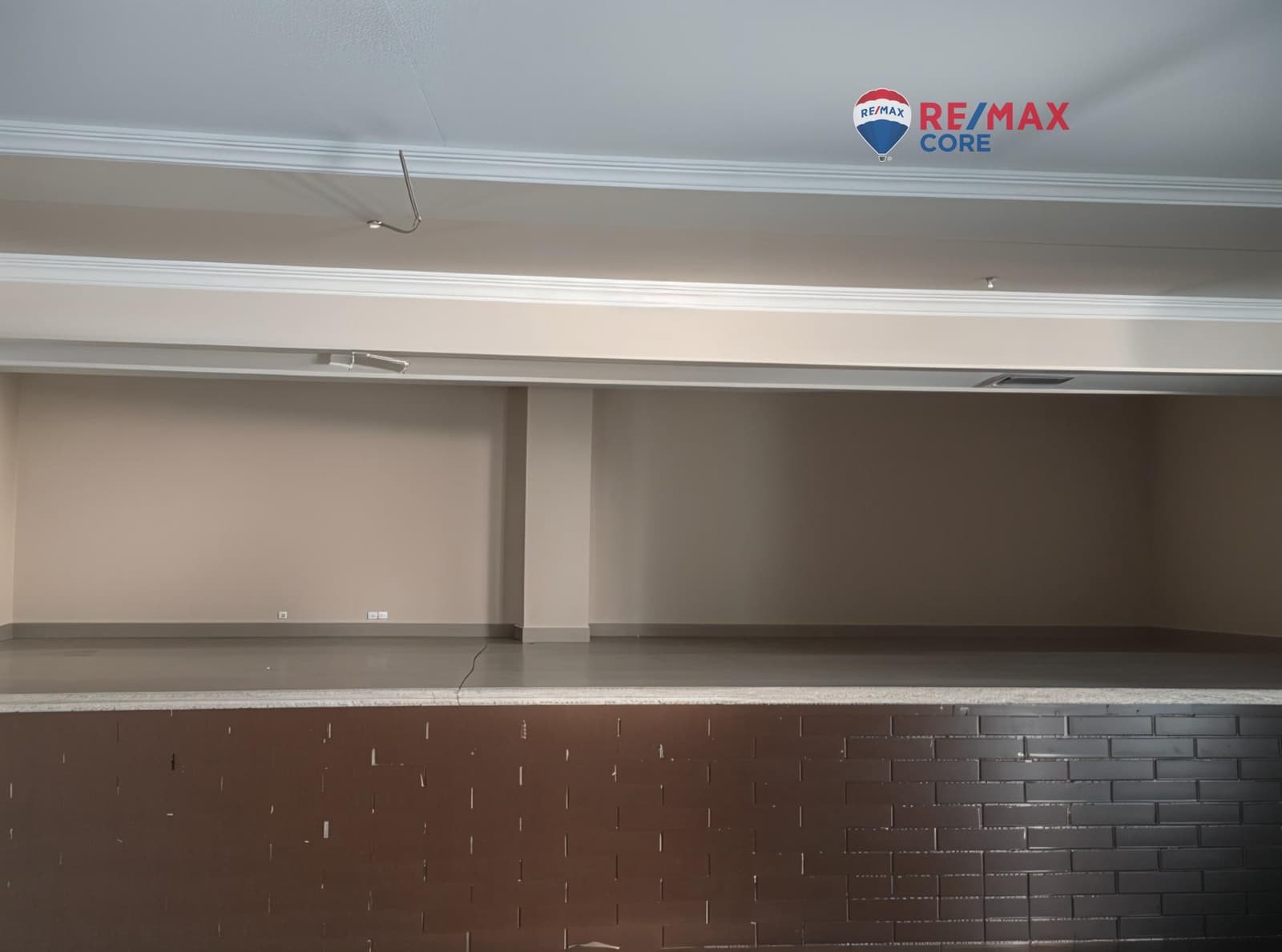 Local Commercial à vendre à Caceres ville - 50 000 € (Ref: 9433408)