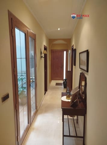 6 bedroom Townhouse for sale in Guareña - € 175,000 (Ref: 9436257)