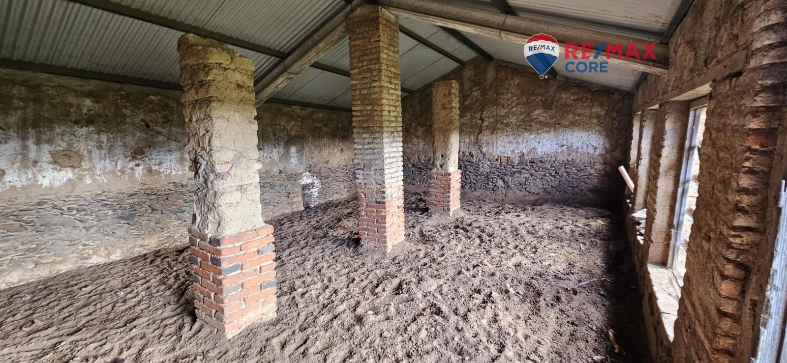 Teren niezagospodarowany na sprzedaż w Siruela - 125 000 € (Ref: 9437819)