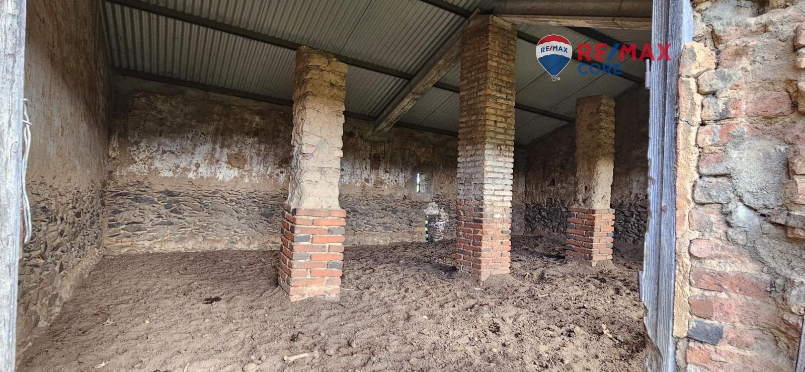 Teren niezagospodarowany na sprzedaż w Siruela - 125 000 € (Ref: 9437819)