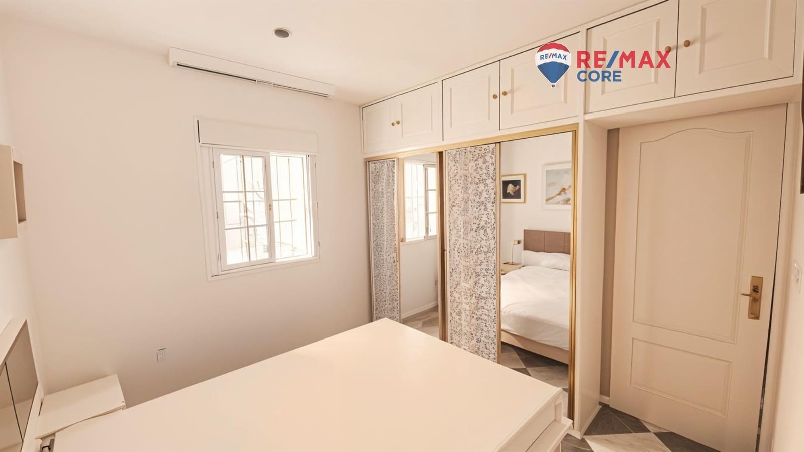 2 bedroom Flat for sale in Badajoz city - € 79,950 (Ref: 9446337)