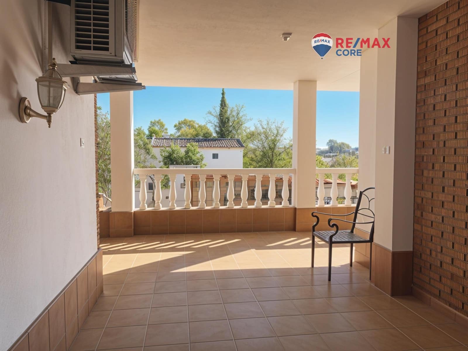 5 sovrum Villa till salu i Almendralejo med pool garage - 283 500 € (Ref: 9449187)