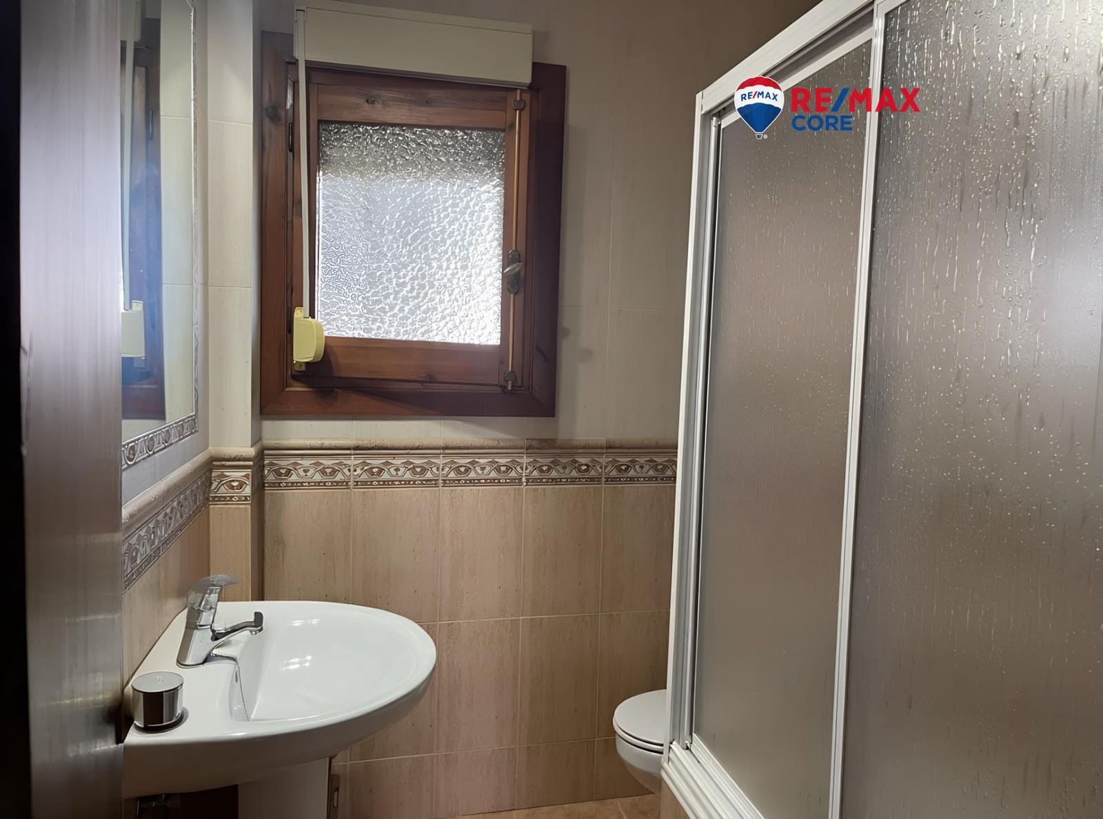 5 quarto Moradia para venda em Almendralejo com piscina garagem - 283 500 € (Ref: 9449187)