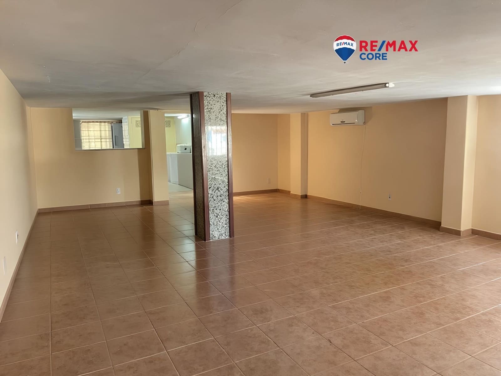 5 quarto Moradia para venda em Almendralejo com piscina garagem - 283 500 € (Ref: 9449187)