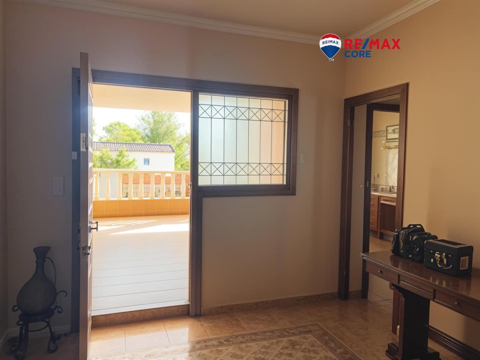 Chalet de 5 habitaciones en Almendralejo en venta con piscina garaje - 283.500 € (Ref: 9449187)