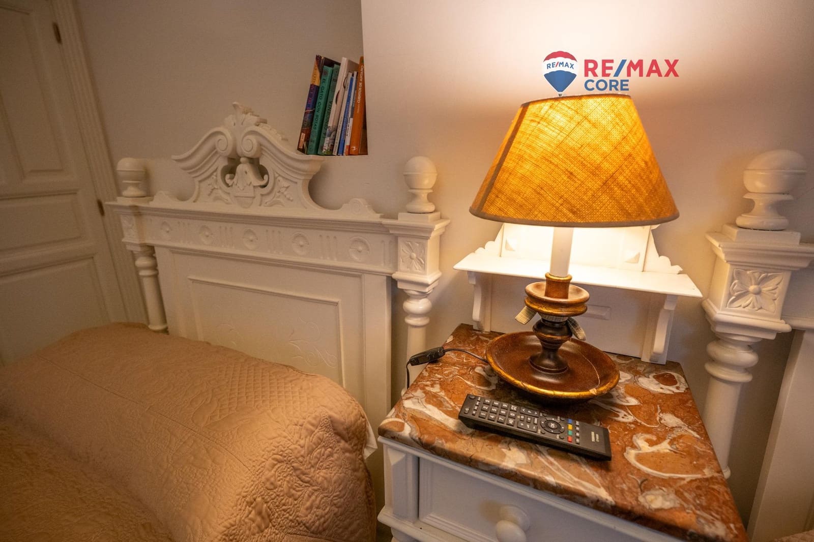 6 soverom Villa til salgs i Feria med svømmebasseng garasje - € 453 200 (Ref: 9450884)