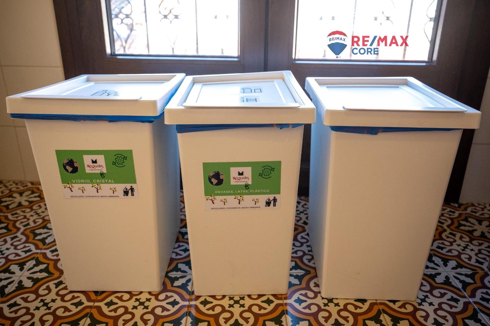 6 soverom Villa til salgs i Feria med svømmebasseng garasje - € 453 200 (Ref: 9450884)