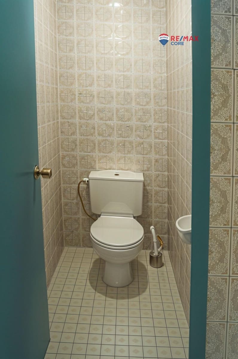 Toimisto myytävänä paikassa Badajoz kaupunki - 43 500 € (Ref: 9452128)