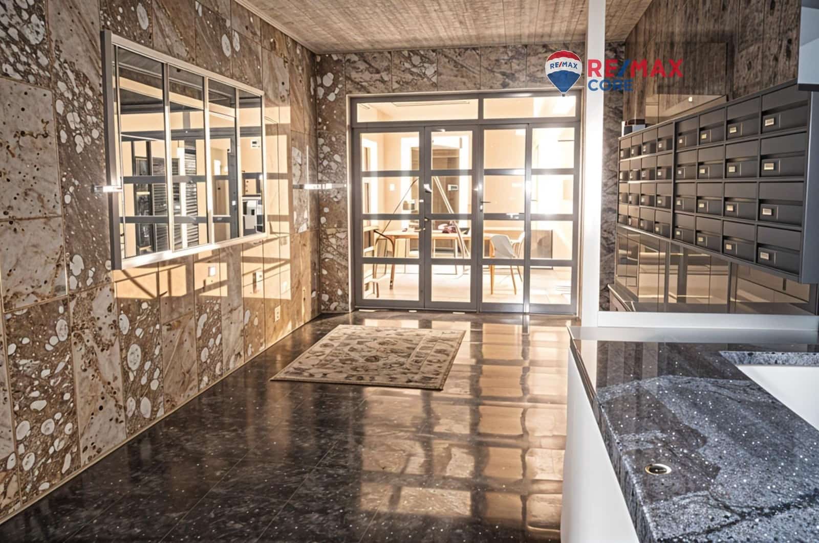 Toimisto myytävänä paikassa Badajoz kaupunki - 43 500 € (Ref: 9452128)