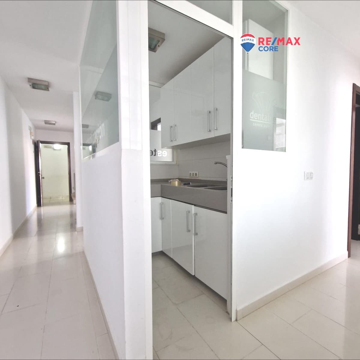 Erhverv til salg i Olivenza - € 178.000 (Ref: 9456268)