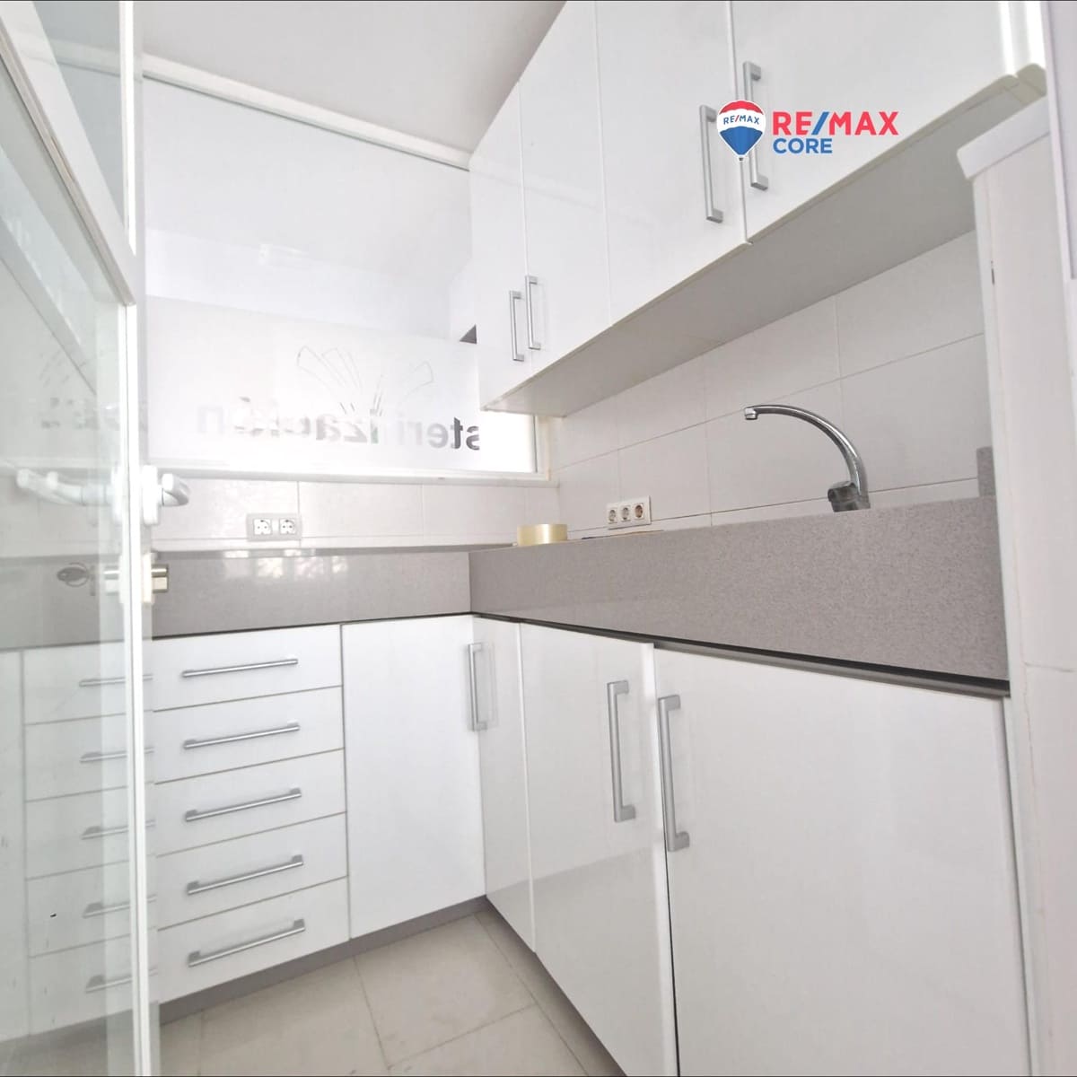 Erhverv til salg i Olivenza - € 178.000 (Ref: 9456268)