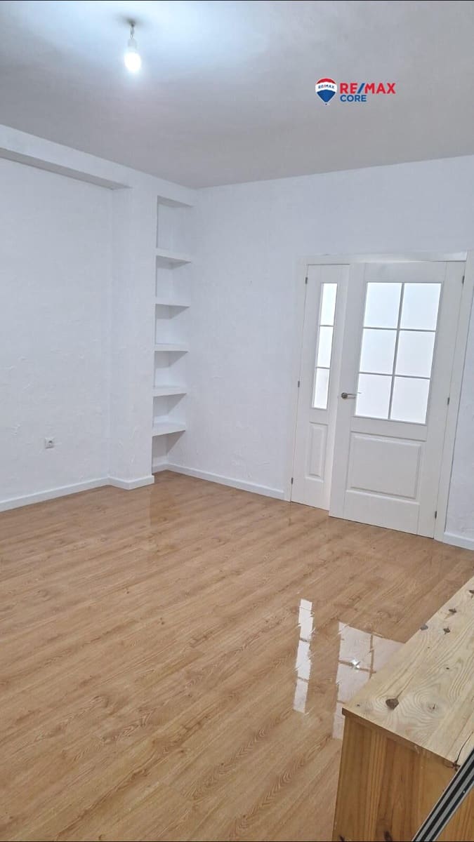 3 bedroom Flat for sale in Badajoz city - € 129,995 (Ref: 9456269)