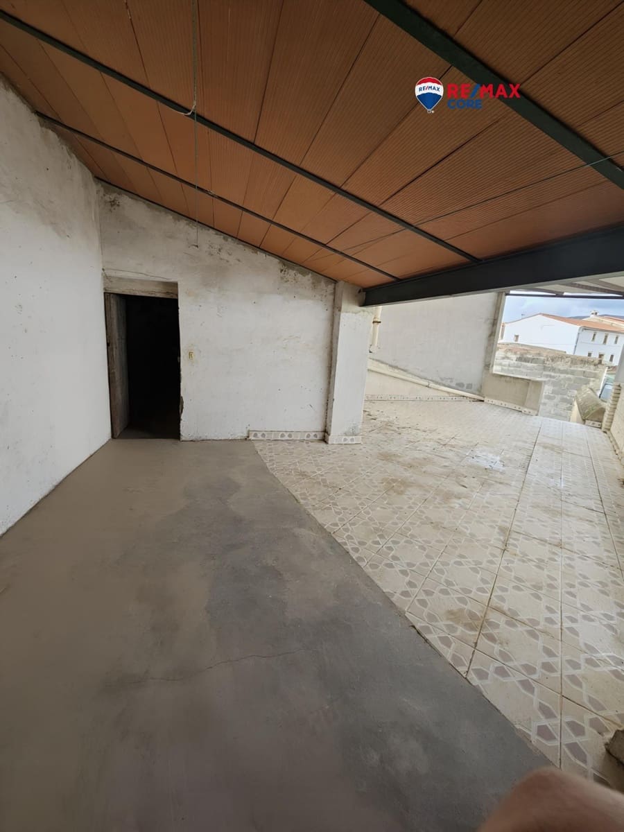 5 quarto Casa em Banda para venda em Almoharin - 98 000 € (Ref: 9456270)