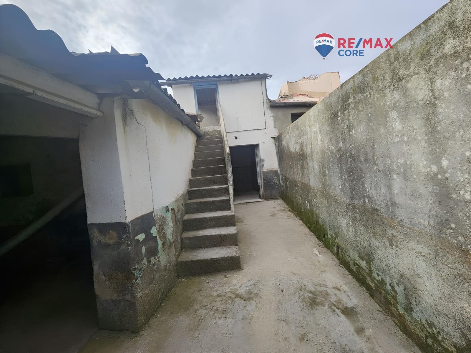 Casa de 3 habitaciones en Cáceres ciudad en venta - 32.000 € (Ref: 9468628)