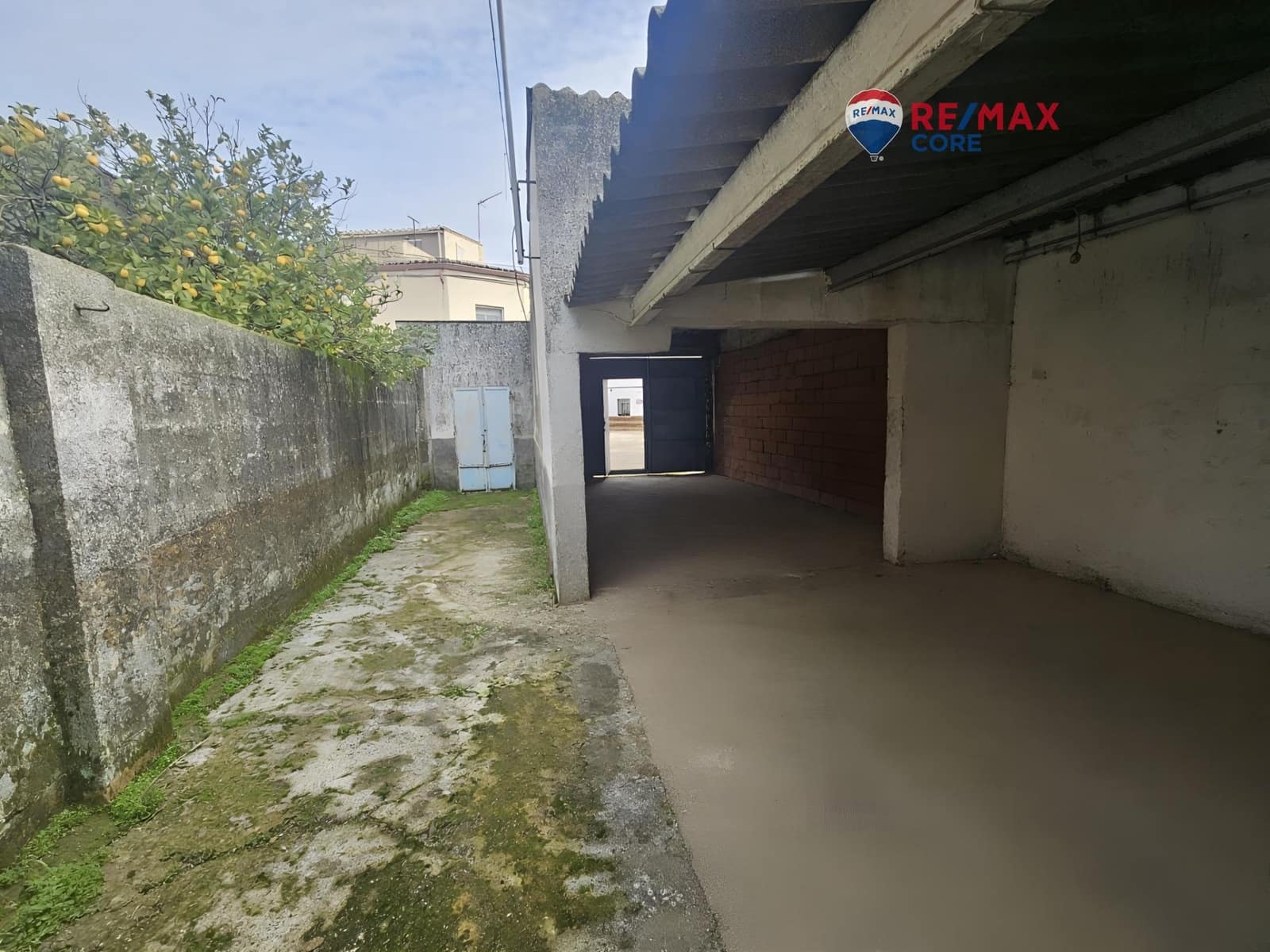 Casa de 3 habitaciones en Cáceres ciudad en venta - 32.000 € (Ref: 9468628)