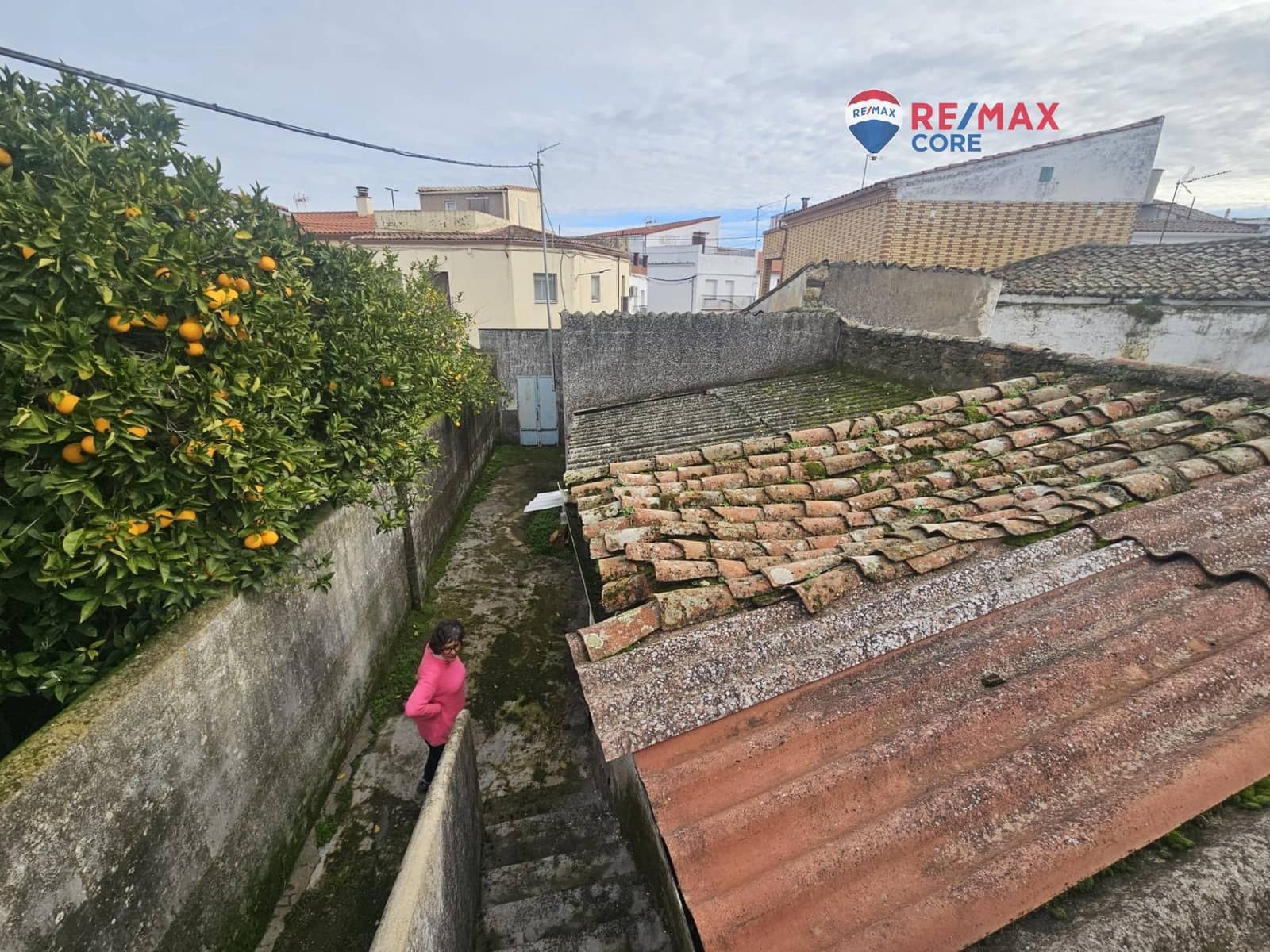 Casa de 3 habitaciones en Cáceres ciudad en venta - 32.000 € (Ref: 9468628)