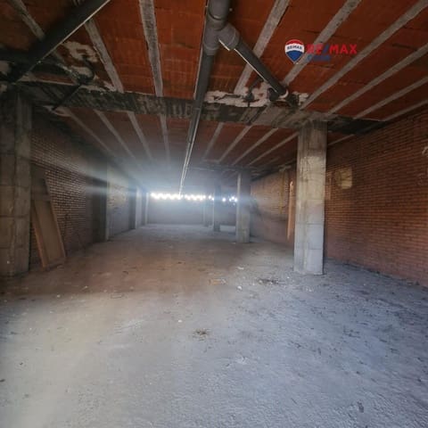 Kommersiell til salgs i Badajoz by - € 140 000 (Ref: 9474199)