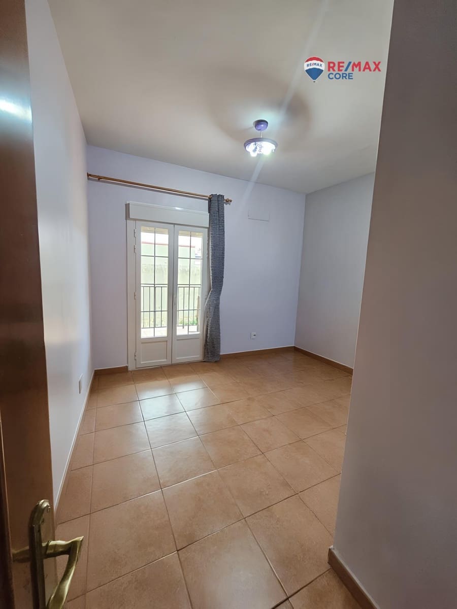 3 slaapkamer Huis te koop in Almoharin - € 180.000 (Ref: 9474200)