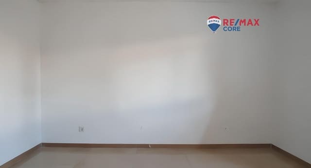 4 bedroom Townhouse for sale in Malpartida de Cáceres - € 89,900 (Ref: 9474201)